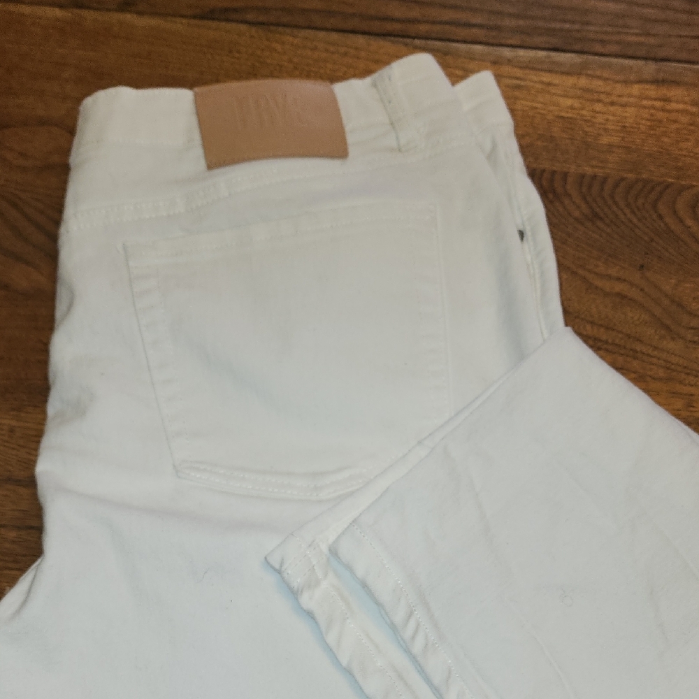 Frye White Denim Jeans with Tan Label